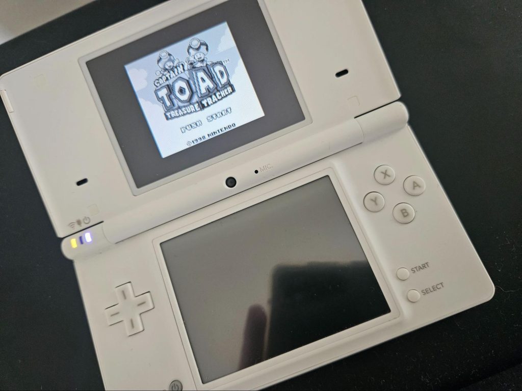 Running a gameboy game on a nintendo DSI.